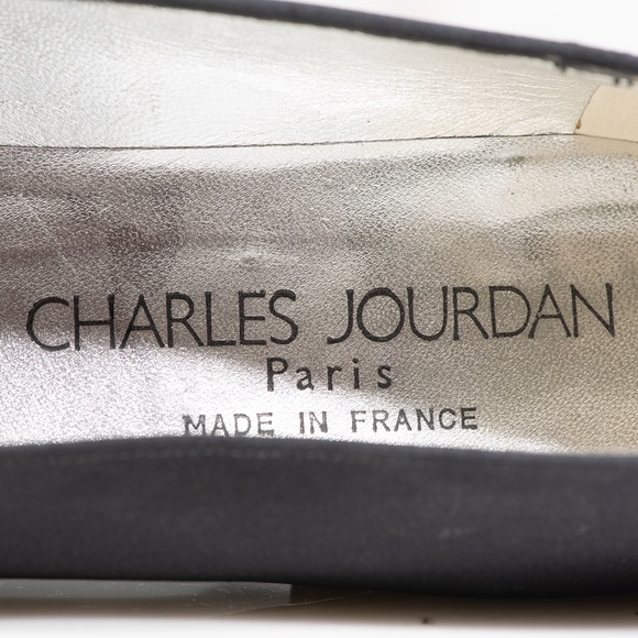 Vintage Charles Jourdan FRENCH Rhinestone Pumps - Picture 8 of 10